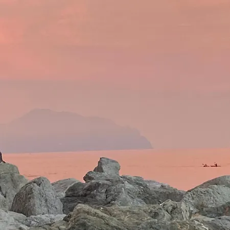 Il Conte Di Caprafico 아파트